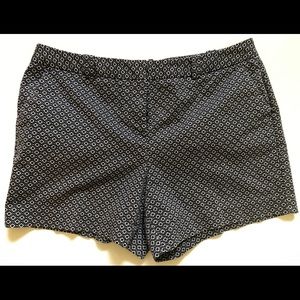 Women’s Worthington shorts size 10